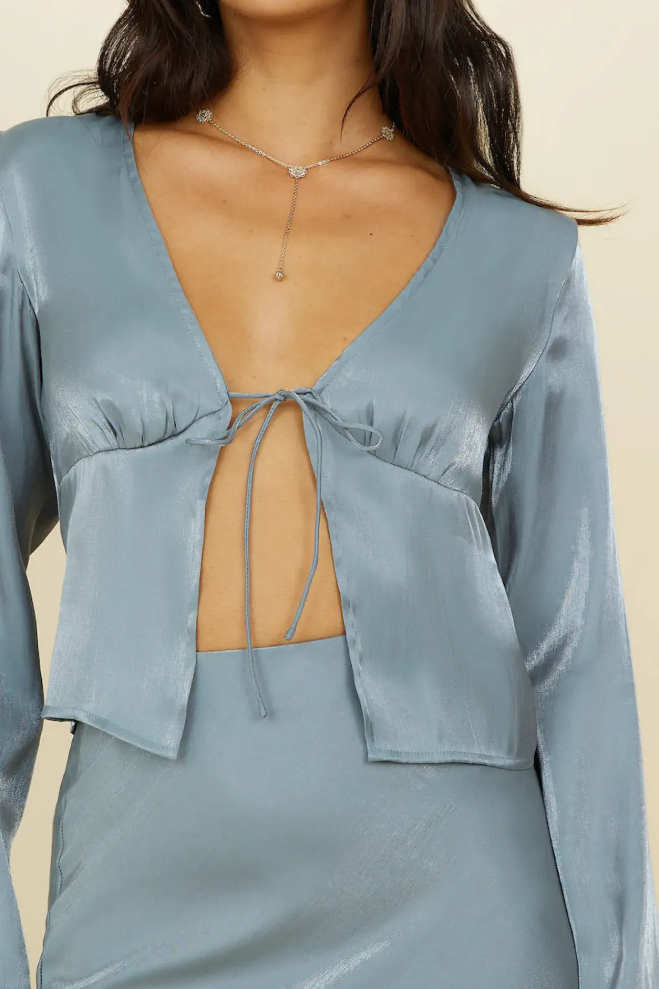 Bouquet of Flowers Top Grey