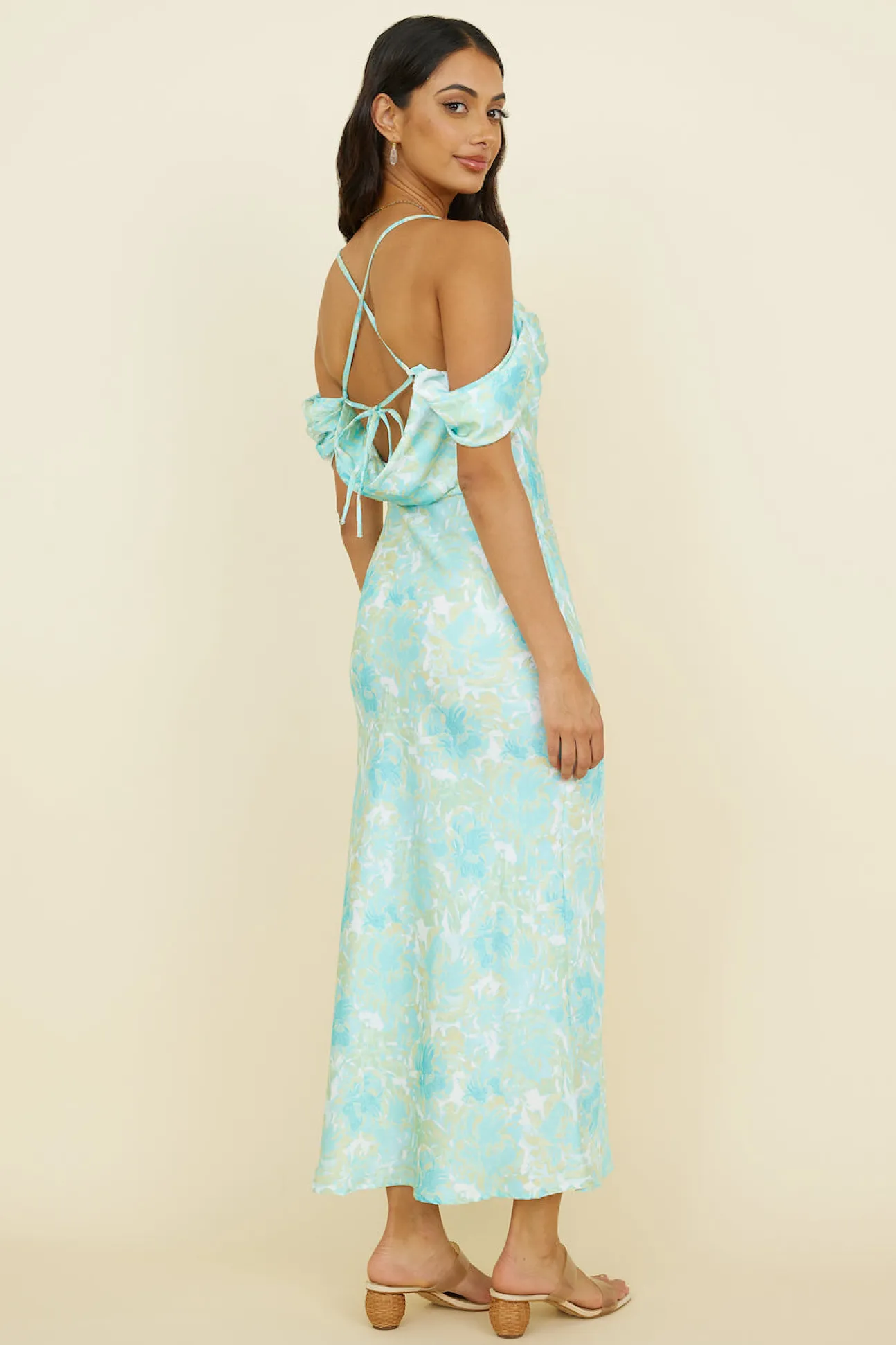 Busy Dancing Maxi Dress Green