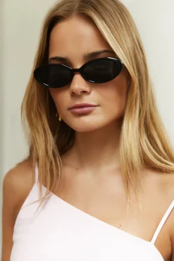 Capri Sunglasses Black