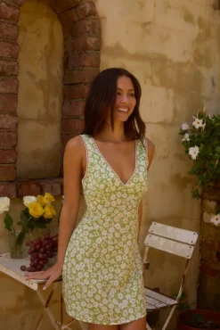 Clover Cove Mini dress Green
