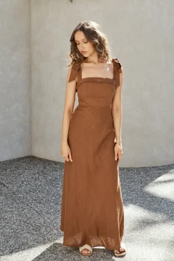 Daphne Maxi Dress Brown
