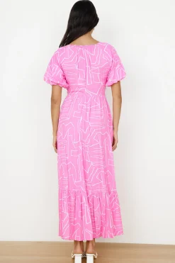 Daydreamer Maxi Dress in Pink