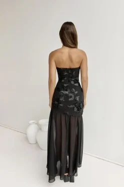 First Class Feelings Strapless Maxi Dress Black