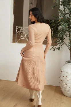 Flourishing Love Midi Dress Brown