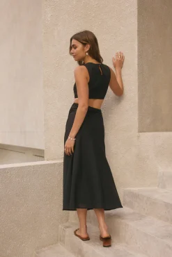 Fluttering Hearts Maxi Dress Black