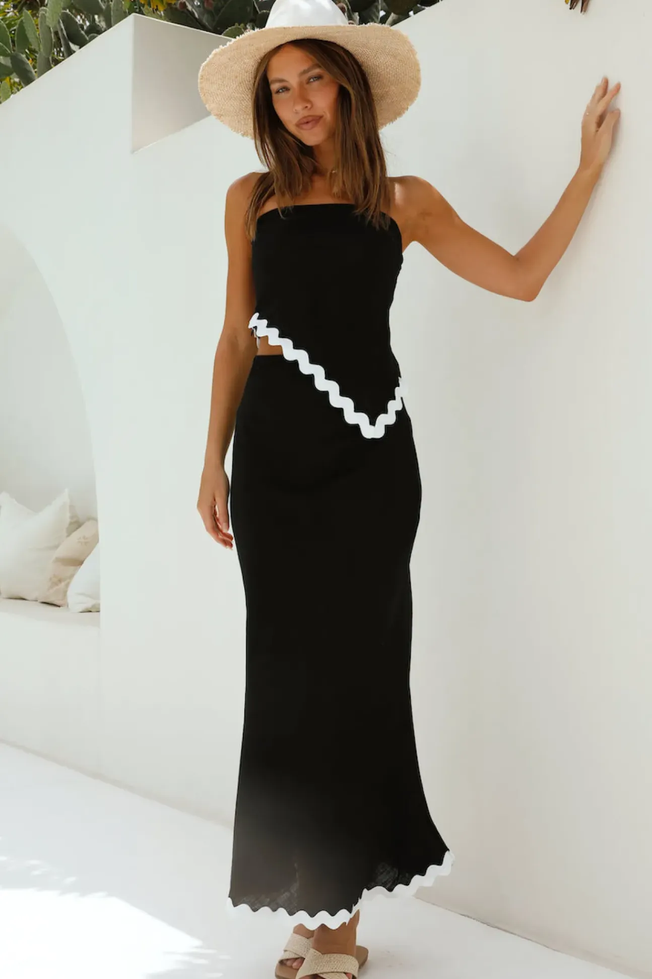 Found You Asymmetrical Top Black