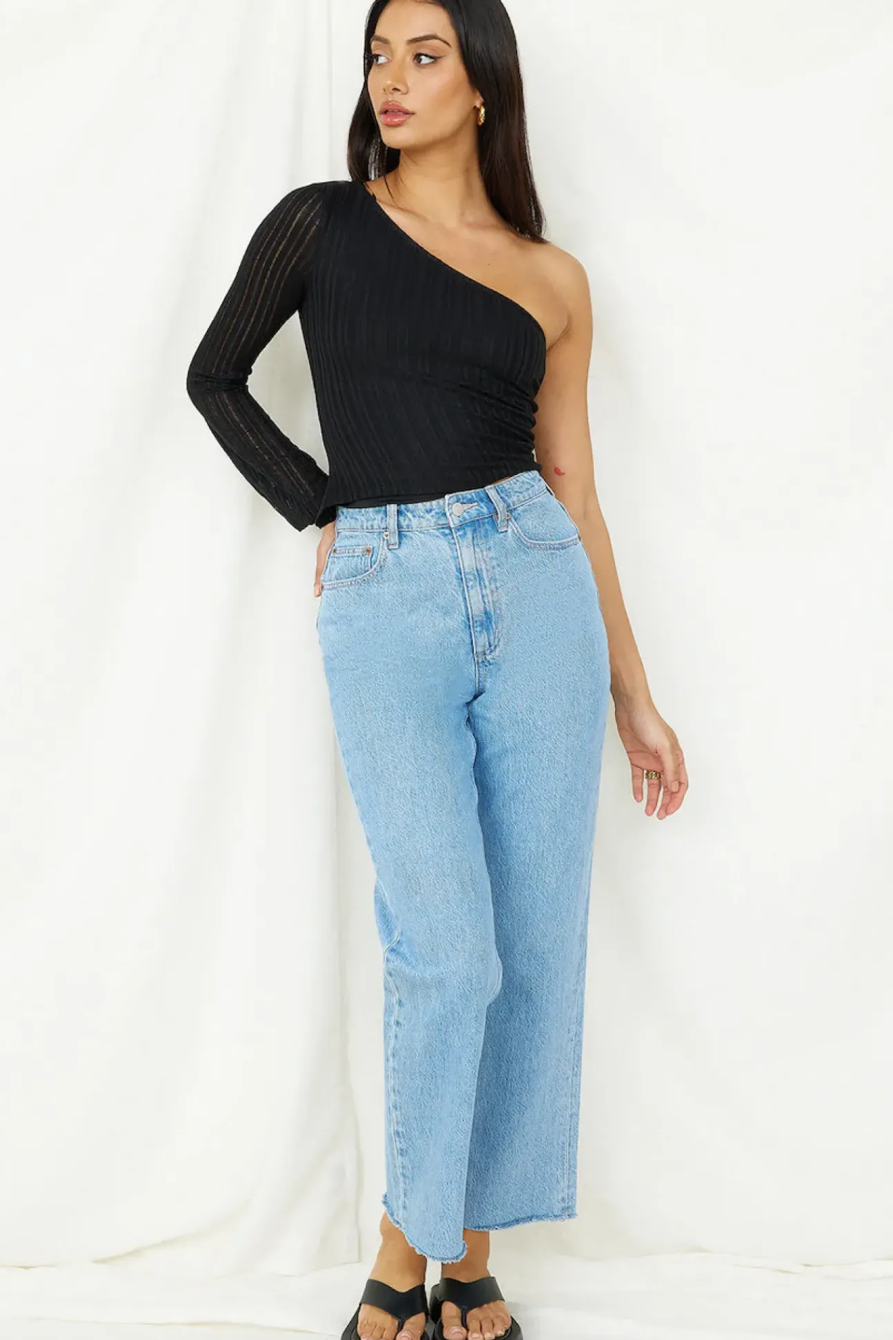 Hand On My Heart Crop Top Black