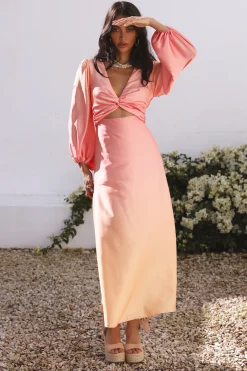 Hearts Of Venus Maxi Dress Pink