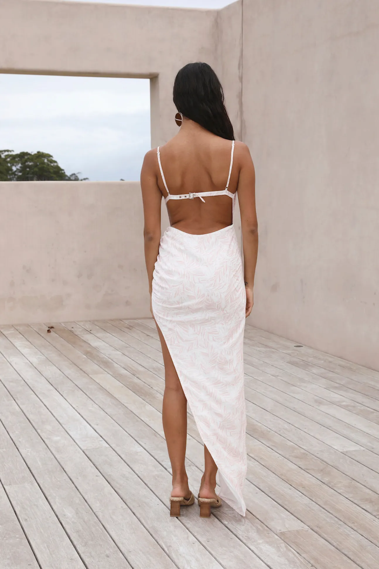 HELLO MOLLY White Sand Oasis Maxi Dress Pink