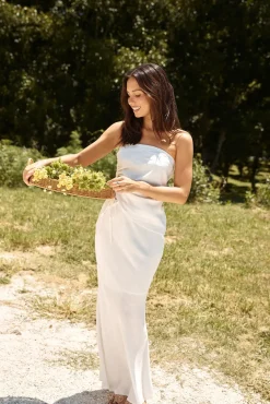 Hidden Oasis Linen Maxi Skirt White