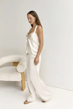 Kalli Top Cream