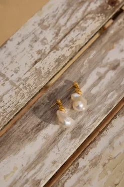 18K Gold Plated Precious Pearls Earrings Gold