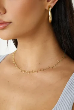 18K Gold Plated Queen Things Necklace Gold
