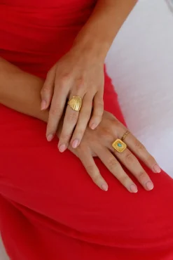 18K Gold Plated Shimmering Treasure Ring Gold