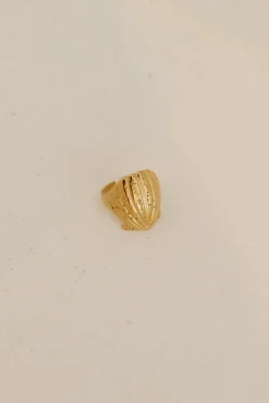 18K Gold Plated Shimmering Treasure Ring Gold