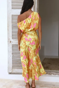 Kissing In The Rain Maxi Dress Yellow