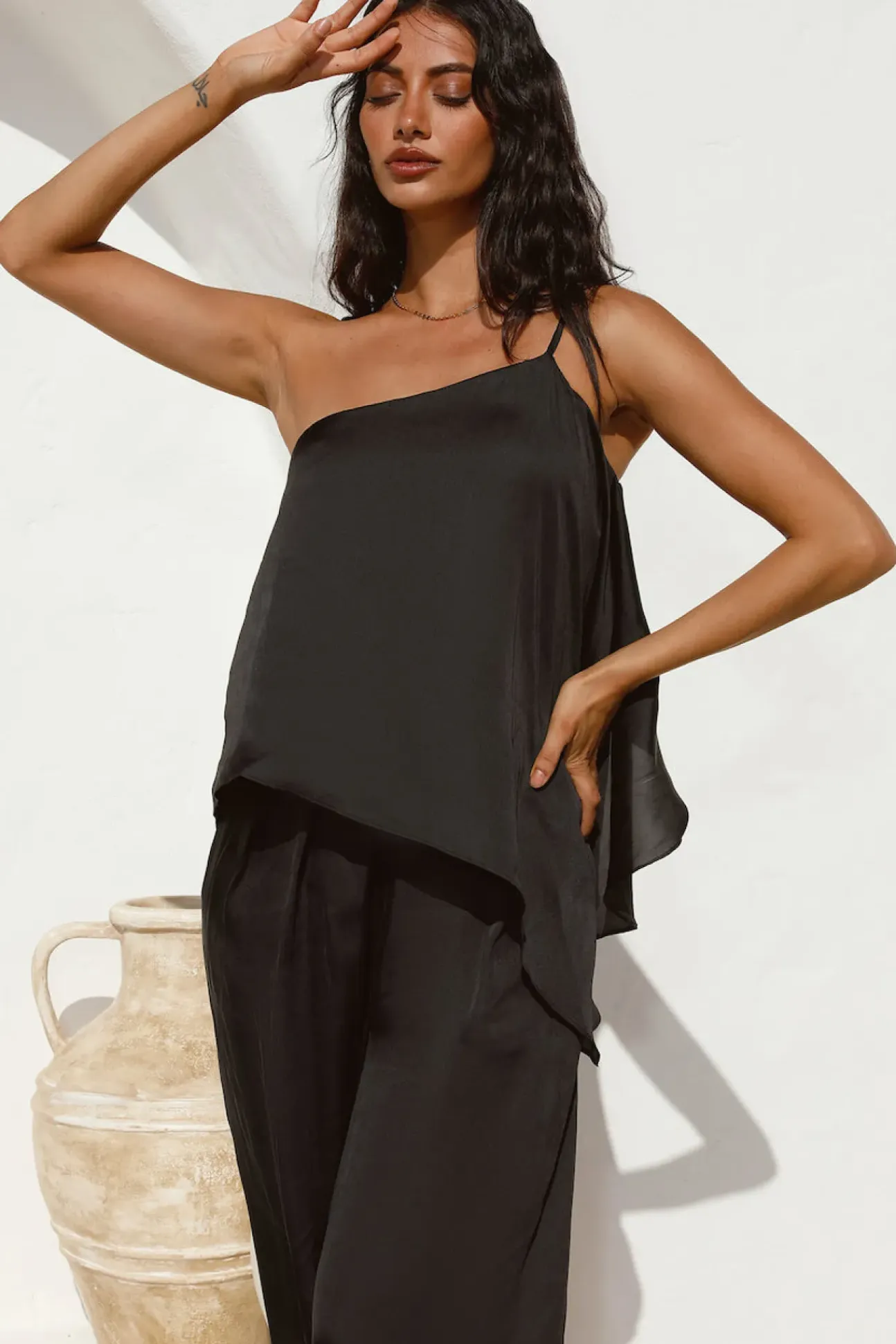Moving In Crop Top Black