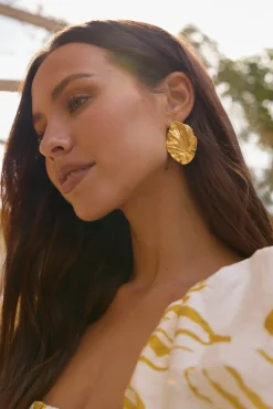 Nature’s Gem Earrings Gold