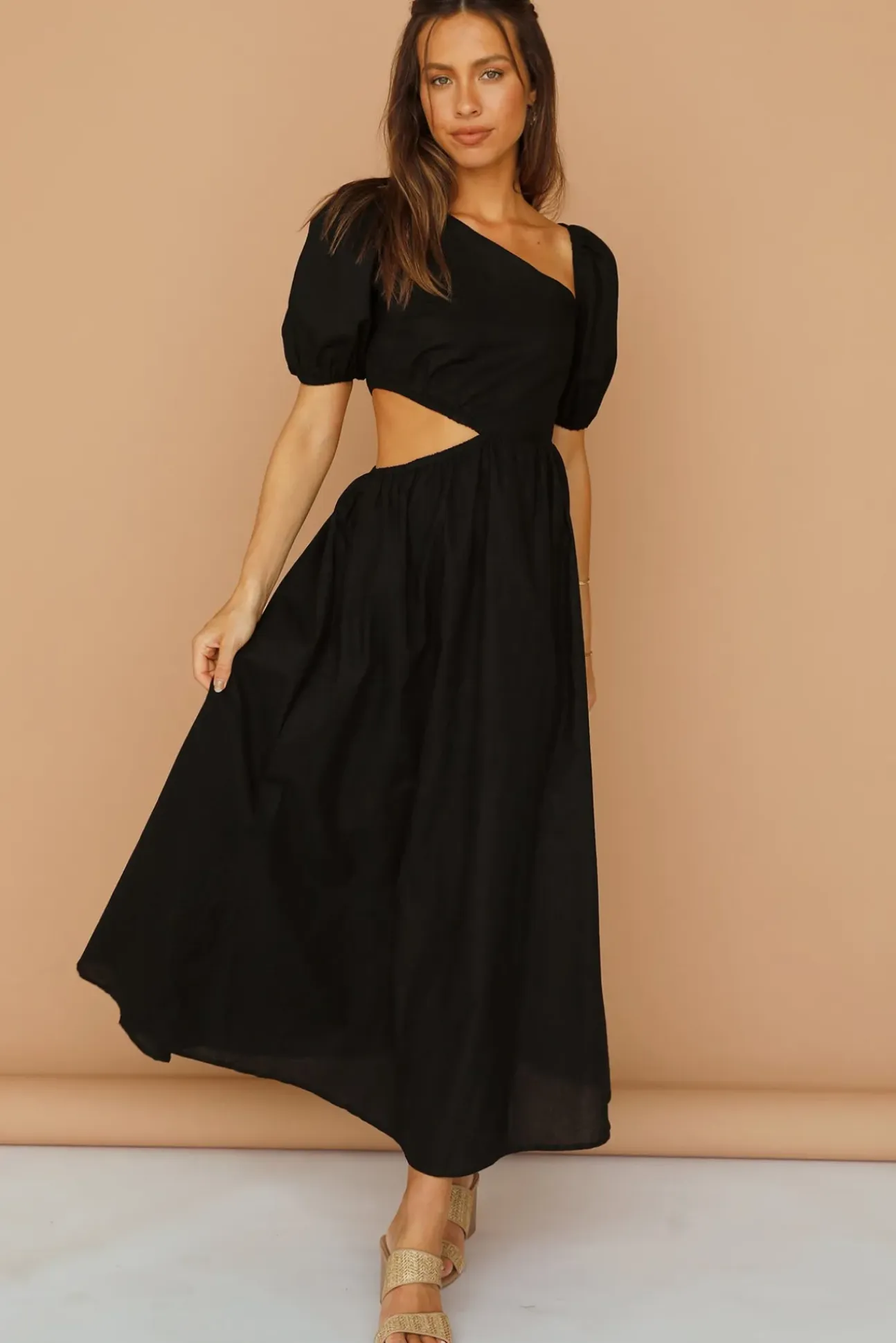 Ocherous Maxi Dress Black