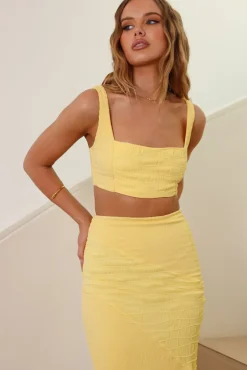 Picnic On The Beach Crop Top Yellow