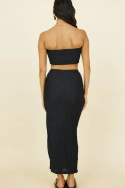 Poolside Adventure Crop Top Black