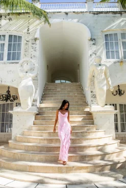 Romantic Flare Maxi Dress Pink