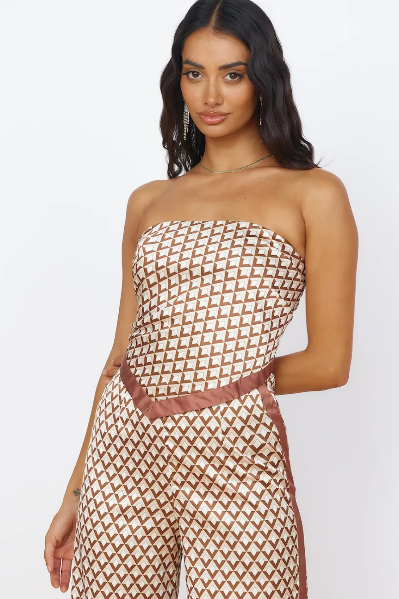 SEVEN WONDERS Milani Scarf Top Chocolate