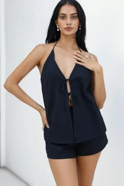 SEVEN WONDERS Octavia Short Black