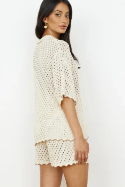 Slow Down Time Shorts Beige
