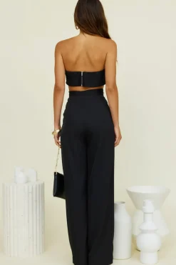 Solaris Crop Top Black