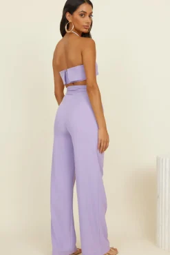 Solaris Crop Top Lilac