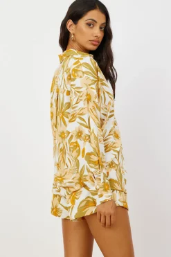 Summer Sweethearts Shorts Yellow