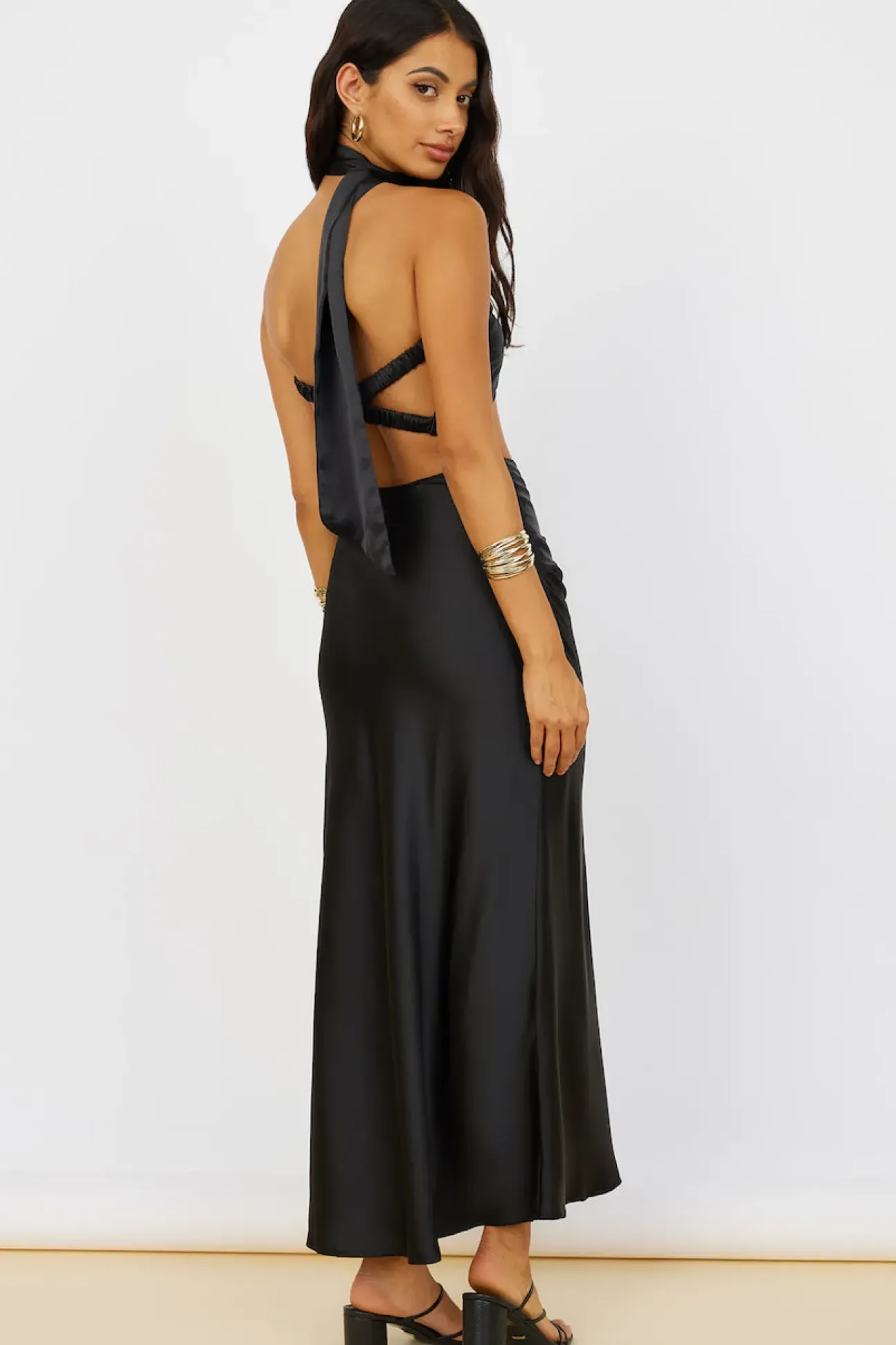 Sunset and Vine Crop Top Black
