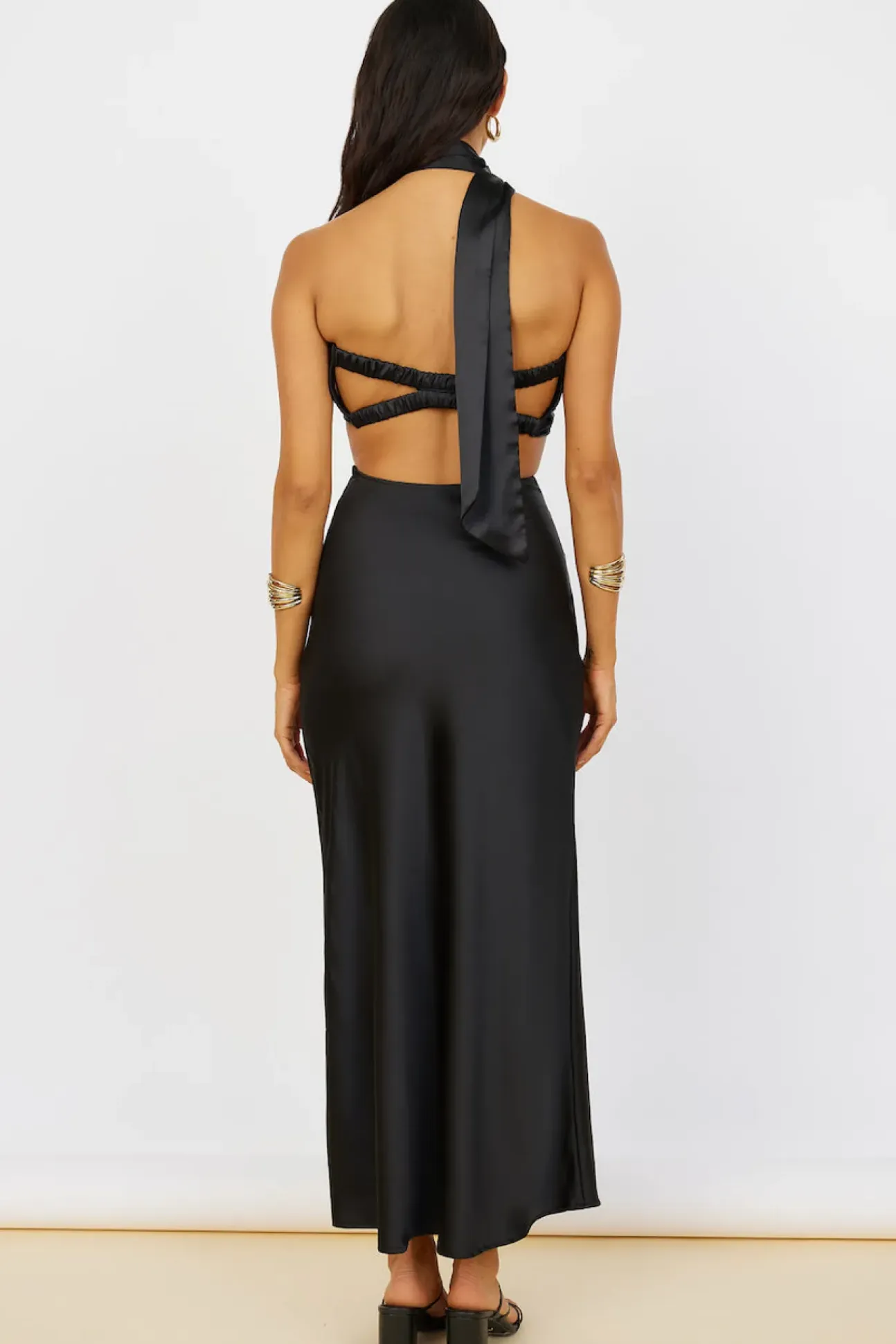 Sunset and Vine Crop Top Black