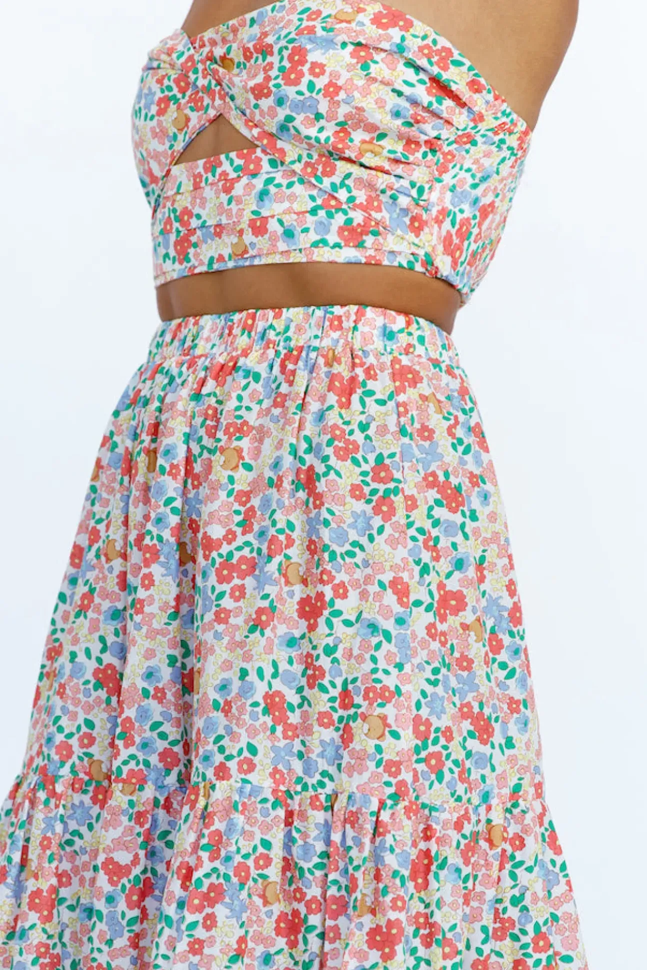 Takari Crop Top