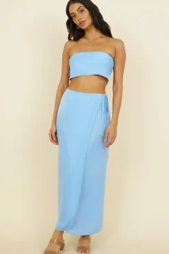 The Right Place Crop Top Blue