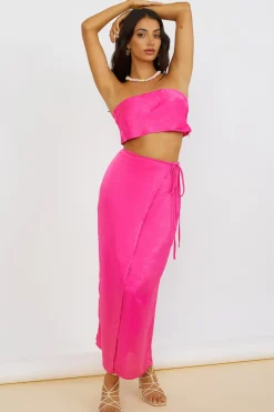 The Right Place Crop Top Pink