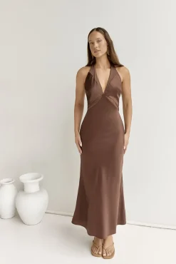 To The Dreamers Maxi Dress Brown