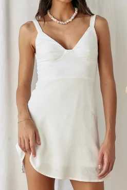 True Fantasy Dress White
