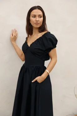 Upon A Dream Midi Dress Black