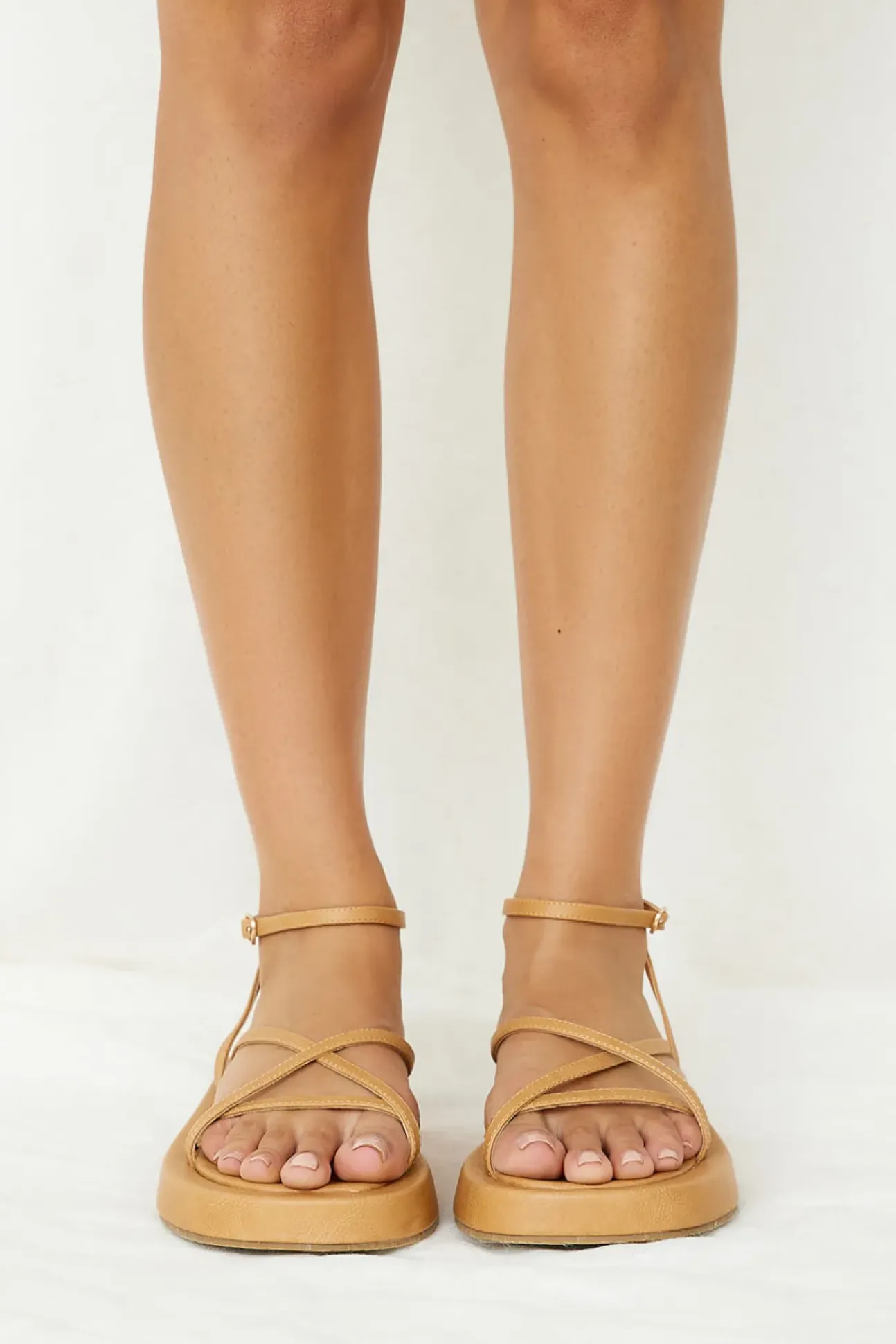 VERALI Bondi Flatform Sandals Caramel Softee